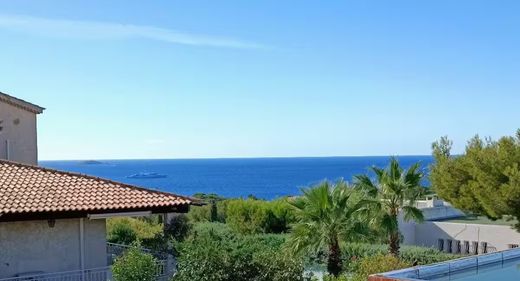 Luxus-Haus in Bandol, Var