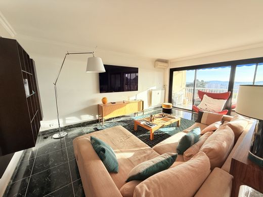 Apartamento - Toulon, Var