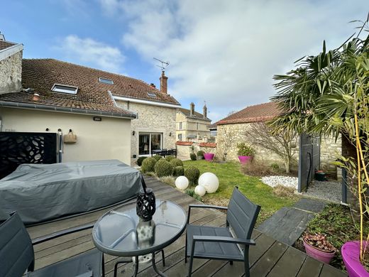 Luxe woning in Reims, Marne