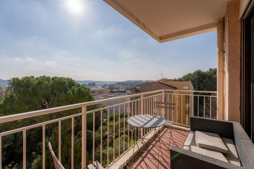 Duplex in Aix-en-Provence, Bouches-du-Rhône