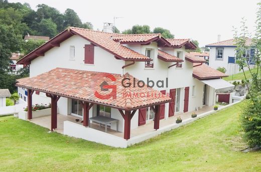 Luxury home in Urrugne, Pyrénées-Atlantiques