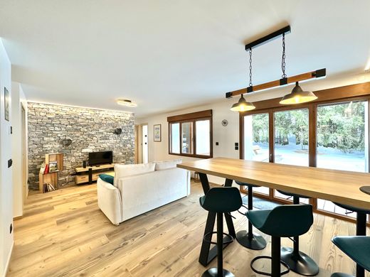 Apartment / Etagenwohnung in Les Gets, Haute-Savoie