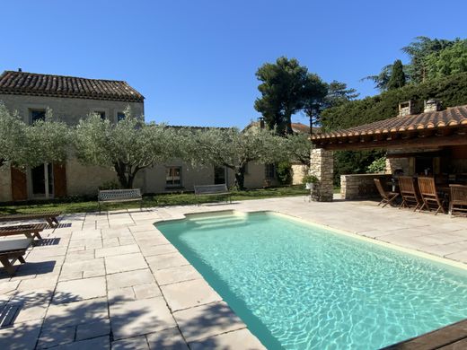 Uzès, Gardの高級住宅