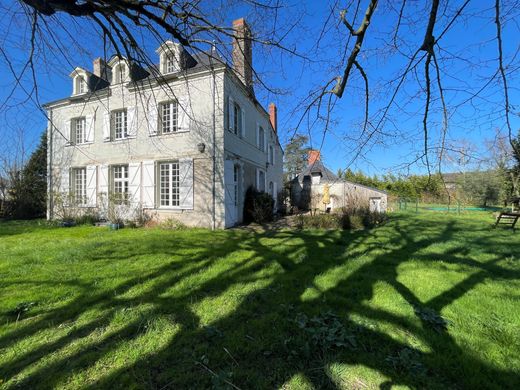 Luxus-Haus in Angers, Maine-et-Loire