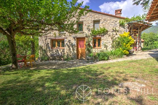 Villa à Saint-Laurent-de-Cerdans, Pyrénées-Orientales