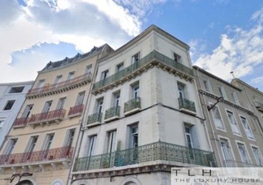 Apartment / Etagenwohnung in Sète, Hérault