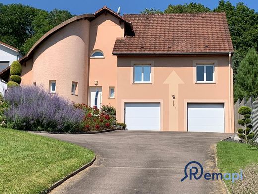 Luxus-Haus in Rosières-aux-Salines, Meurthe-et-Moselle