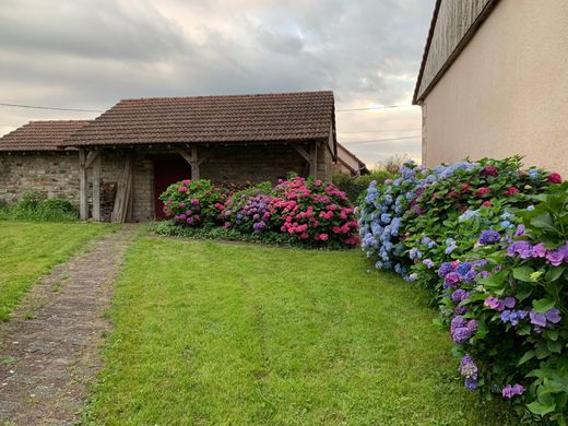 Luxury home in Esboz-Brest, Haute-Saône