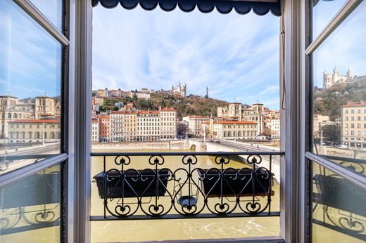 Apartment in Lyon, Rhône