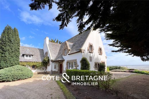 منزل ﻓﻲ Saint-Brieuc, Côtes-d'Armor