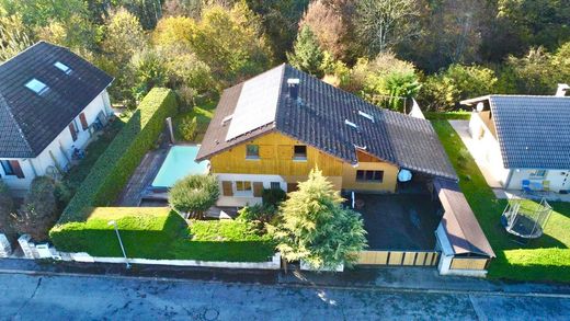 Casa di lusso a Rumilly, Alta Savoia
