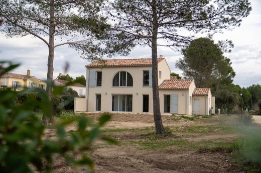 ‏וילה ב  Mallemort, Bouches-du-Rhône