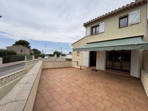 Maison de luxe à Six-Fours-les-Plages, Var