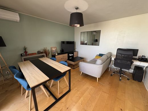 Apartment in Agen, Lot-et-Garonne