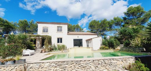 Элитный дом, Ним, Gard