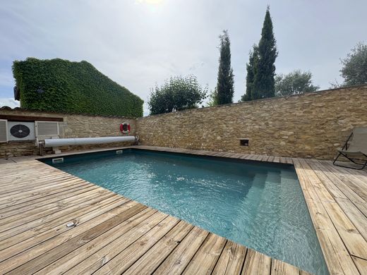 Luxury home in Saint-André-de-Roquepertuis, Gard