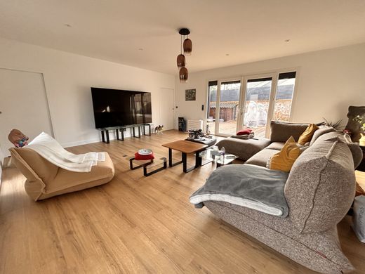 ‏בתי יוקרה ב  לימוז', Haute-Vienne