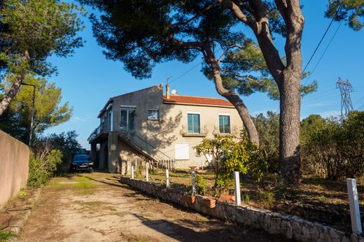 Luxe woning in Les Pennes-Mirabeau, Bouches-du-Rhône