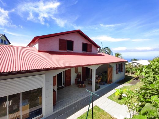 Villa in Piton Saint-Leu, Réunion