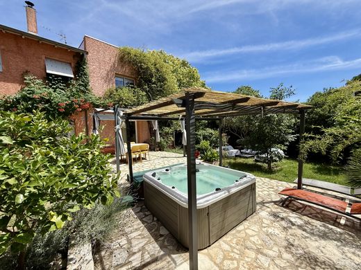 Casa de luxo - Saint-Georges-d'Orques, Hérault