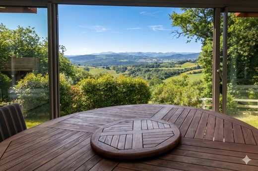 Luxury home in Saint-Palais, Pyrénées-Atlantiques