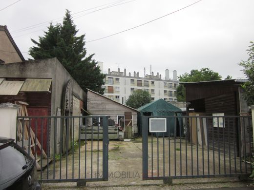 Terreno a Champigny-sur-Marne, Val-de-Marne