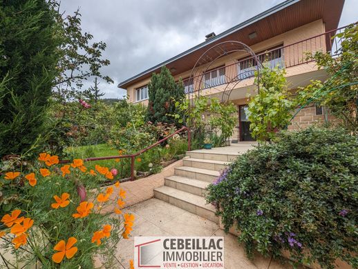 Casa de lujo en Ceyrat, Puy de Dome