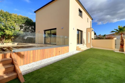 Villa à Gallargues-le-Montueux, Gard