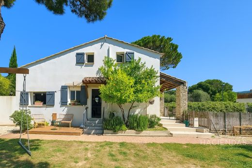 Luxury home in La Fare-les-Oliviers, Bouches-du-Rhône