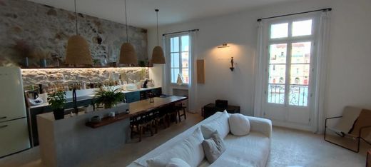 Apartment / Etagenwohnung in Sète, Hérault