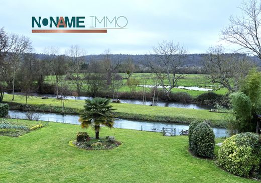 Luxury home in Beaumont-le-Roger, Eure