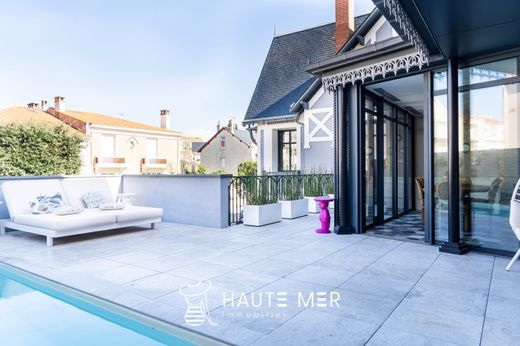 Casa di lusso a Les Sables-d'Olonne, Vandea