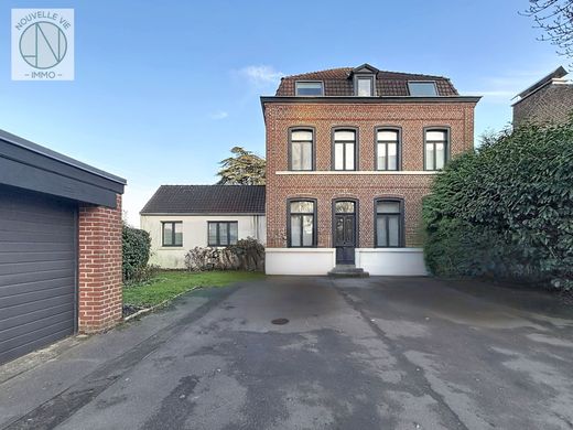 Luxus-Haus in Wasquehal, Nord