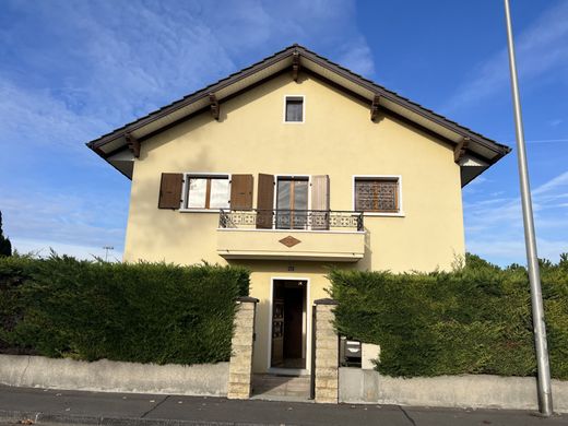 Luxury home in Gaillard, Haute-Savoie