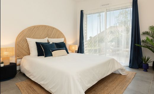Apartment / Etagenwohnung in Motte-Picquet, Commerce, Necker, Paris