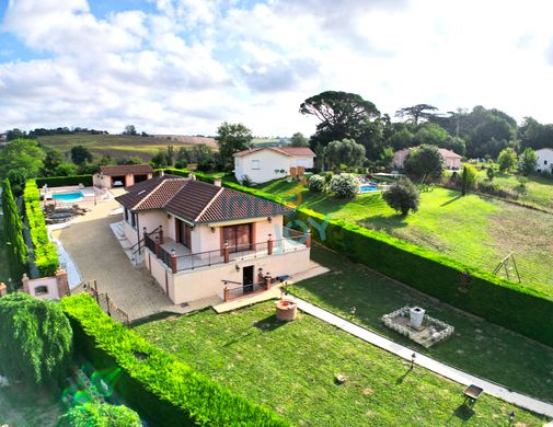 Luxus-Haus in Montgiscard, Haute-Garonne