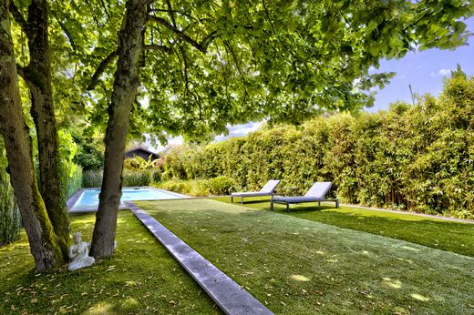 Luxus-Haus in Caudéran, Gironde