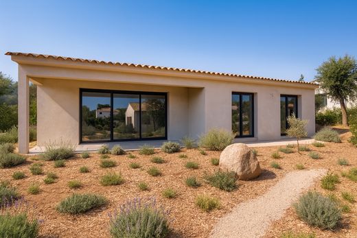 Sainte-Lucie de Porto-Vecchio, South Corsicaのヴィラ