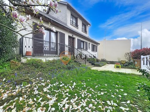 Casa de lujo en Deuil-la-Barre, Valle de Oise