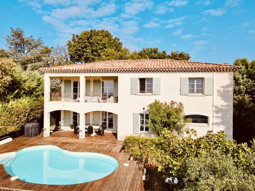 ‏וילה ב  Rochefort-du-Gard, Gard