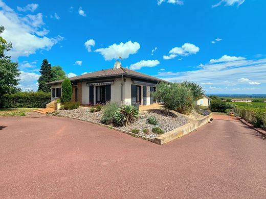 Luksusowy dom w Saint-Étienne-des-Oullières, Rhône