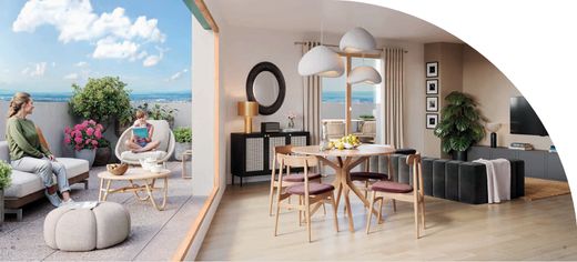 Apartment in Caluire-et-Cuire, Rhône