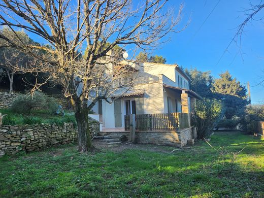 Maison de luxe à Montaren-et-Saint-Médiers, Gard