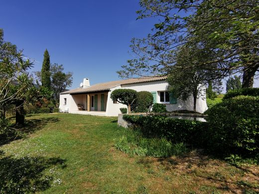 Villa à Solliès-Pont, Var