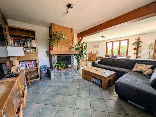 Villa in Groisy, Haute-Savoie