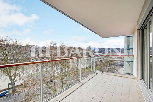 Boulogne-Billancourt, Hauts-de-Seineのアパートメント