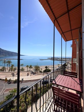 Apartment in Menton, Alpes-Maritimes