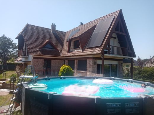 Casa de luxo - Eu, Sena Marítimo