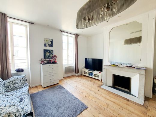 Luxury home in Rochefort, Charente-Maritime