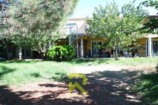 Luxe woning in Vias, Hérault